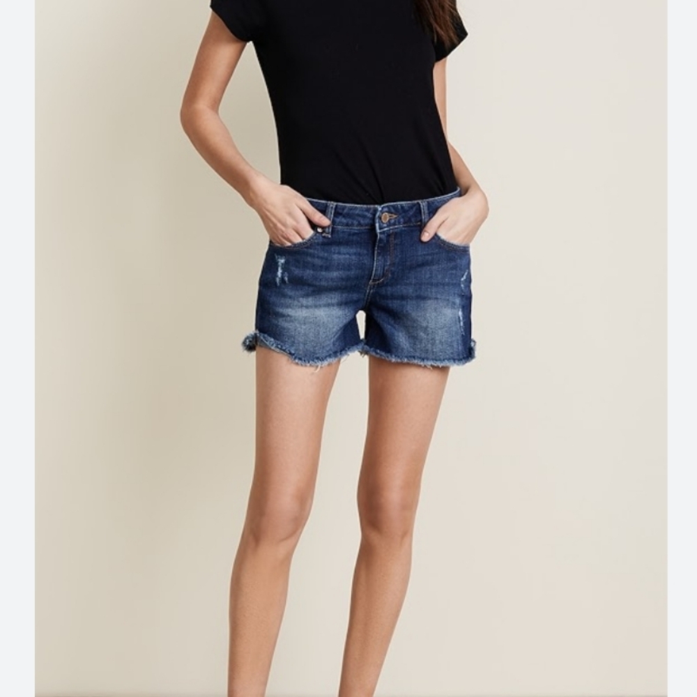 New DL1961 Karlie Boyfriend Shorts, Size 6/28